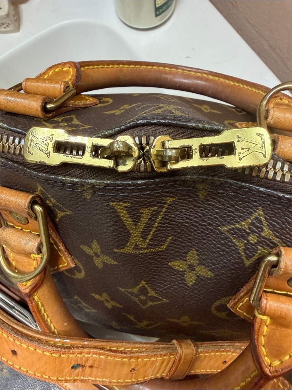 Authentic Louis Vuitton Alma PM TH1927 Original Owner w/ Strap & Wallet - Picture 15 of 16